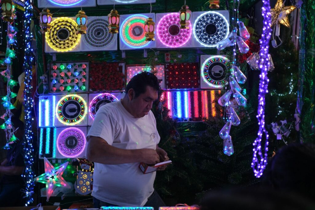 Además del Centro Histórico, te decimos donde puedes encontrar artículos navideños.