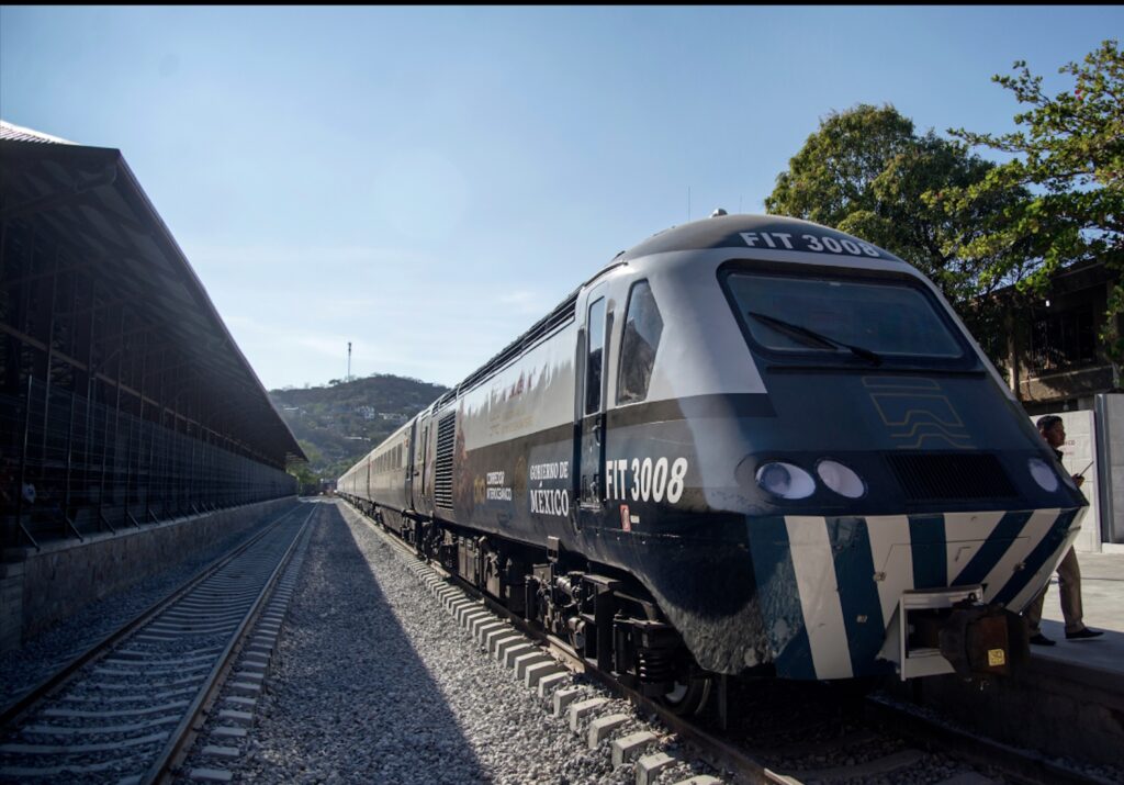 Tren Interocreánico