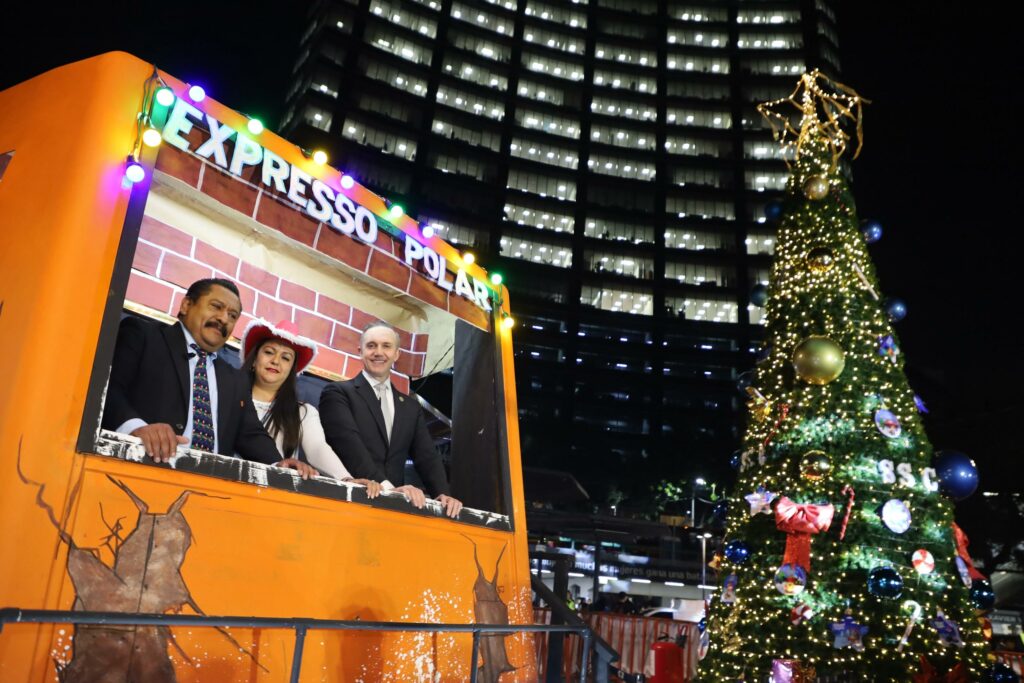 Árbol de Navidad gigante en CDMX