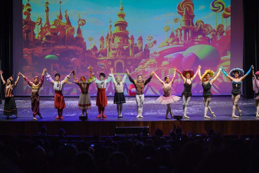 Male on Pointe y su versión de El Cascanueces.