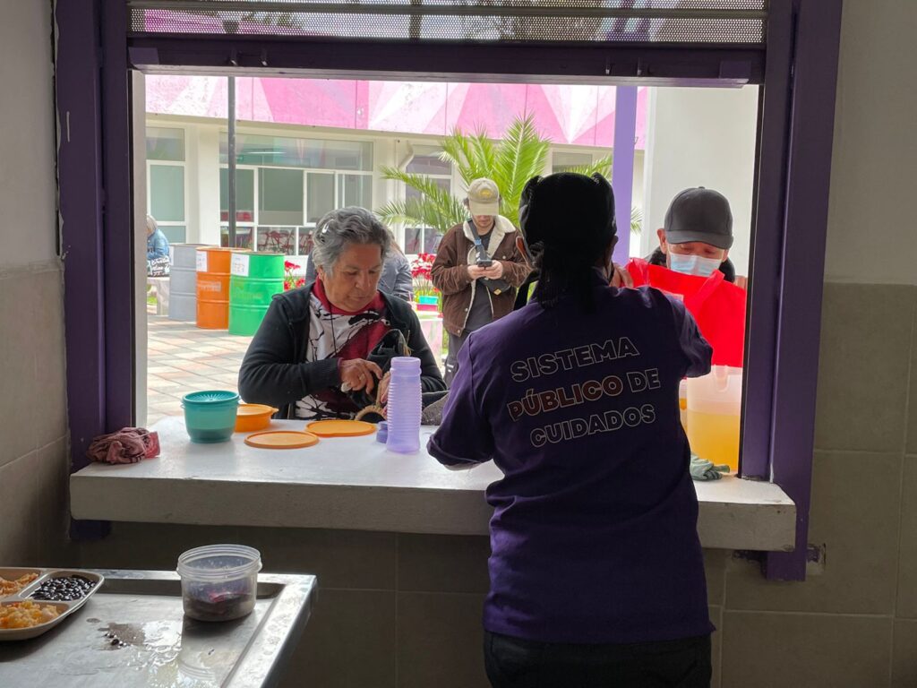 Comedores comunitarios de las Utopías de CDMX