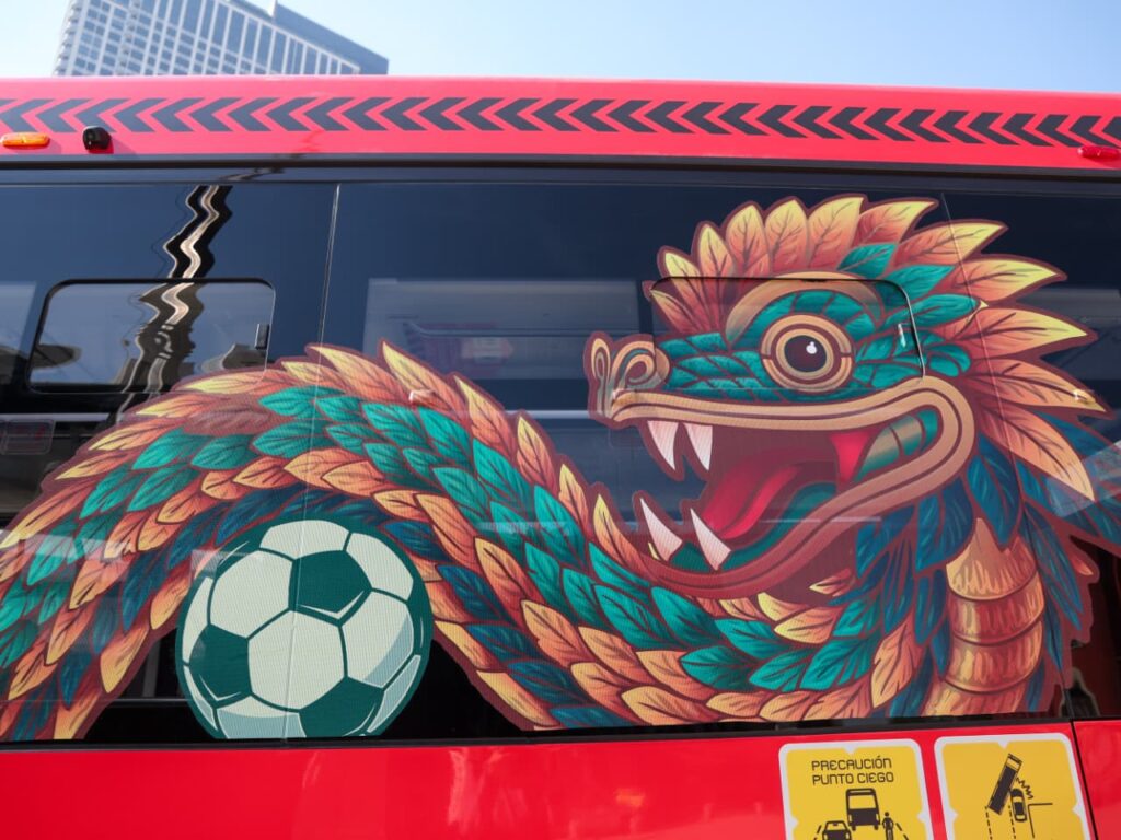 Metrobús Quetzalcóatl