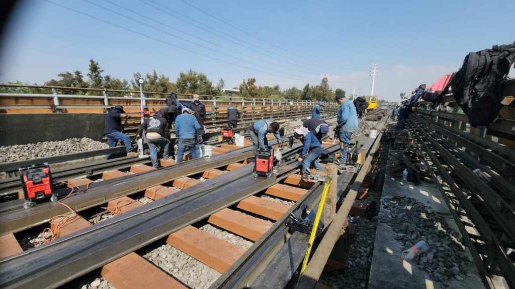 Metro de CDMX sustitución de durmientes