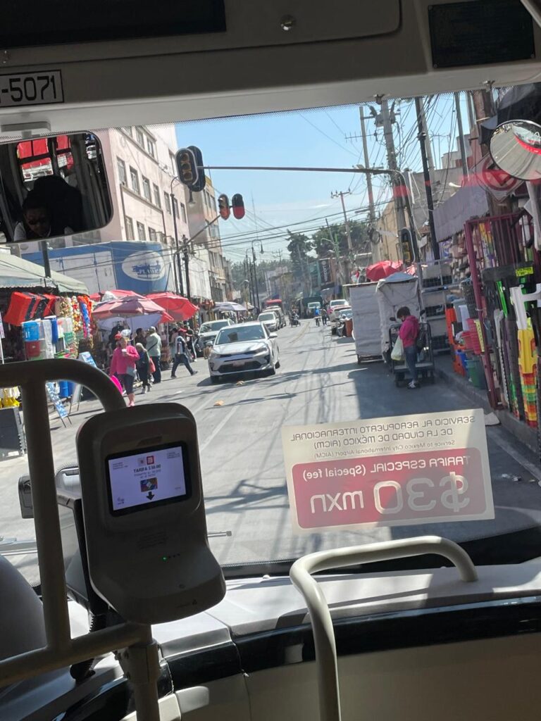 Metrobús al Aeropuerto