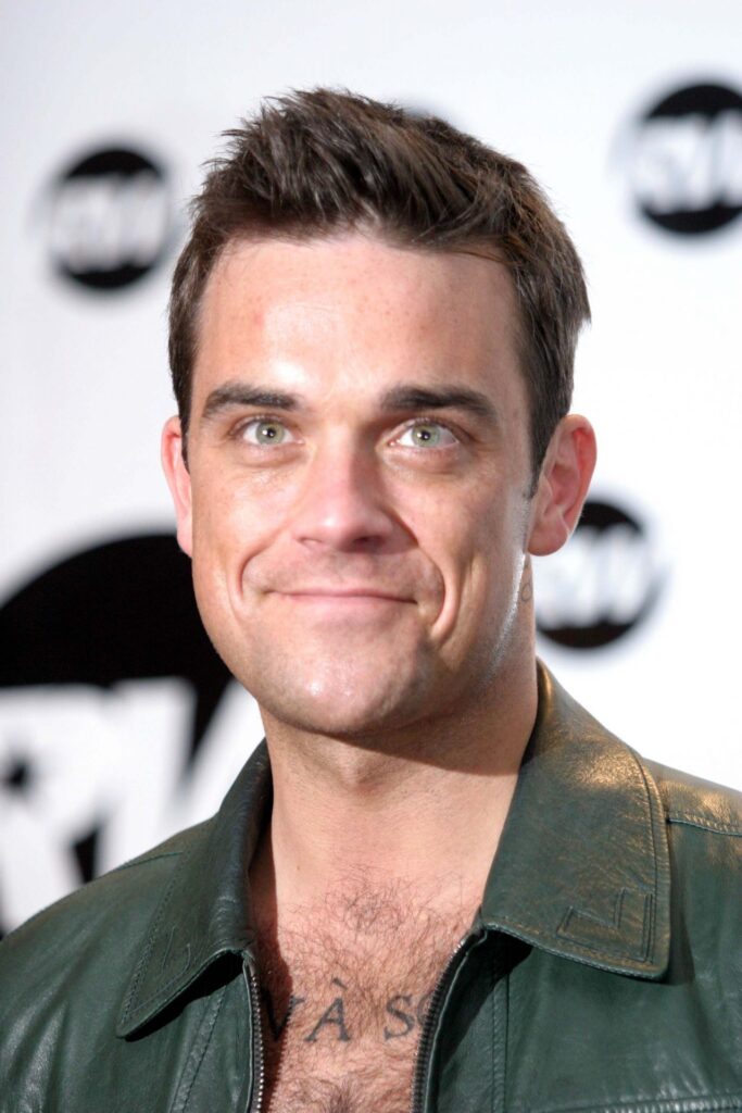 El cantante británico incluirá en su concierto en CDMX éxitos como “Angels”, “Rock DJ” y temas de su más reciente producción discográfica.