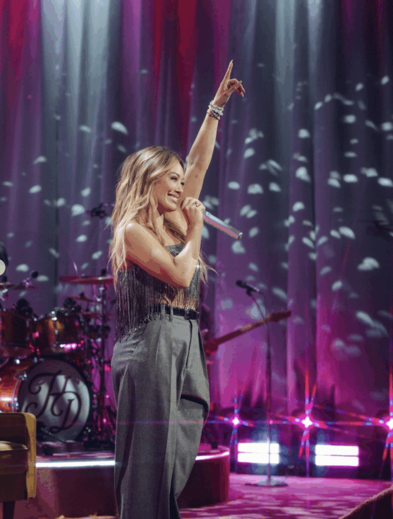 Hilary Duff es una de las cantantes favoritas de los 2000. 