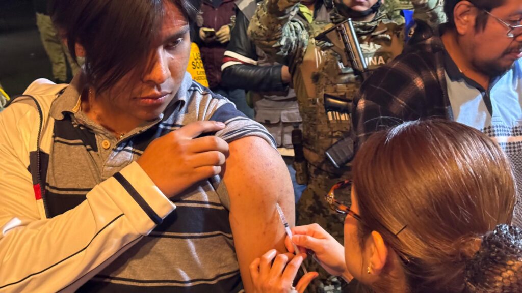La vacuna contra el sarampión ya se aplica en CDMX también en horario nocturno