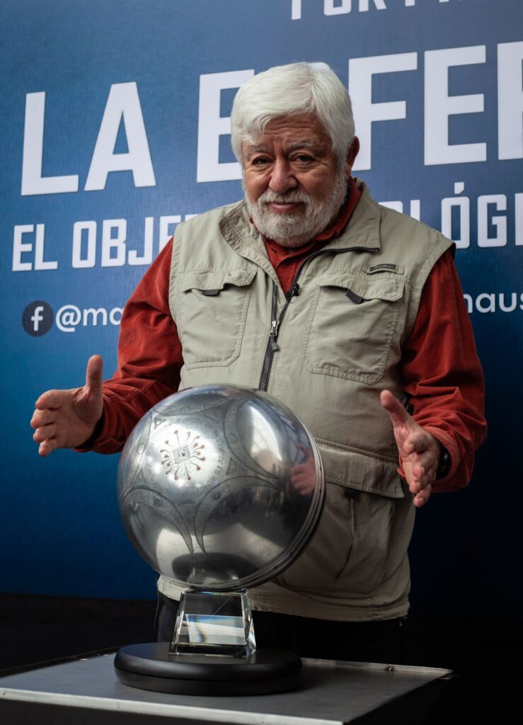 Los asistentes podrán ver el objeto en el lobby del Auditorio Nacional. 