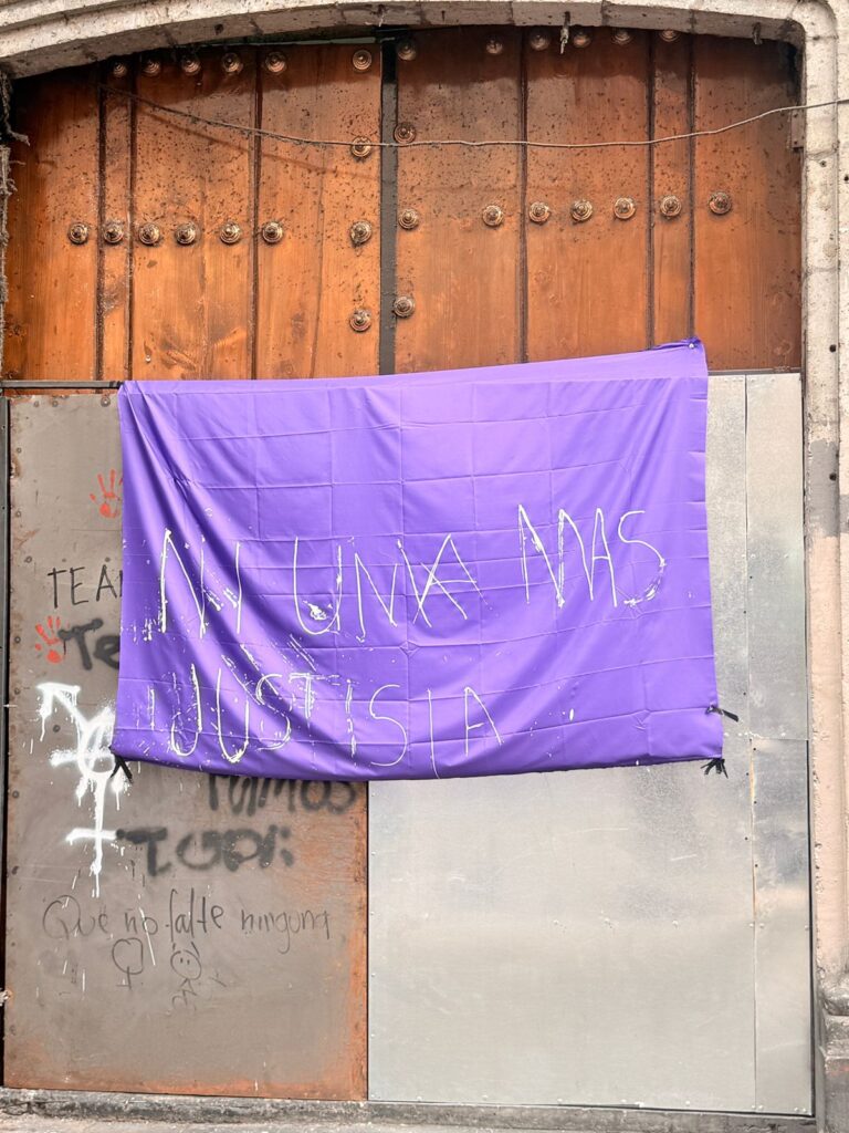 Familiares de víctimas de feminicidio encabezaron la lucha por la memoria y la verdad.