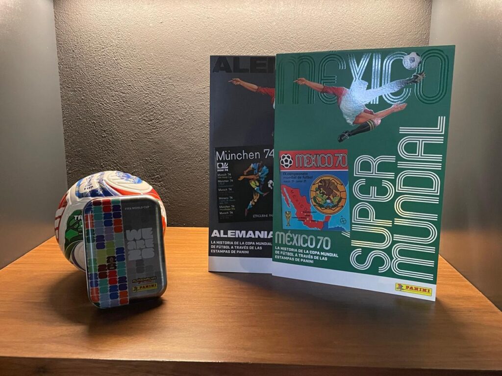 Fascículos retro de album Panini del Mundial