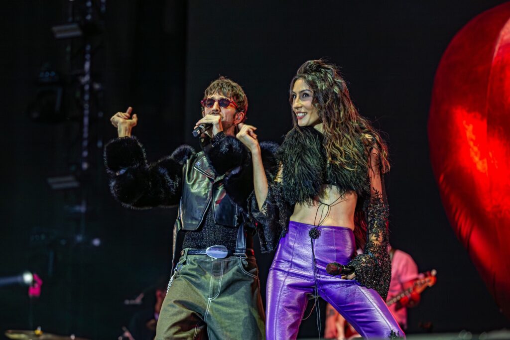Esteman y Daniella Spalla en concierto.