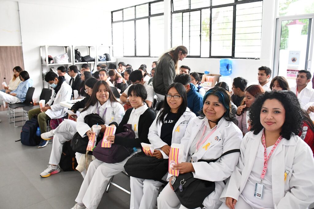 Dónde estudiar Medicina y Enfermería gratis