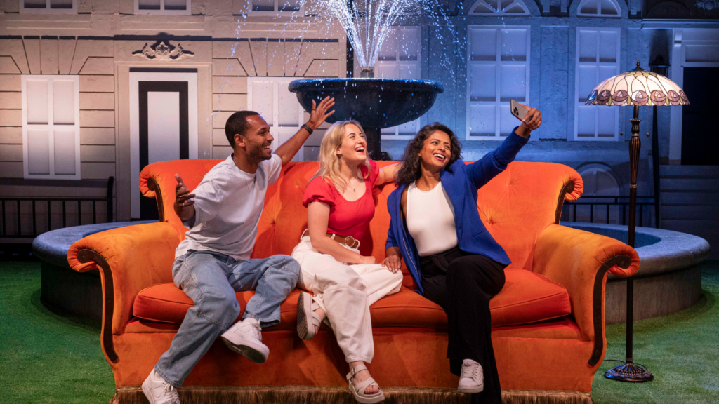 No olvides llevar a tus amigos para tener las mejores fotos. 