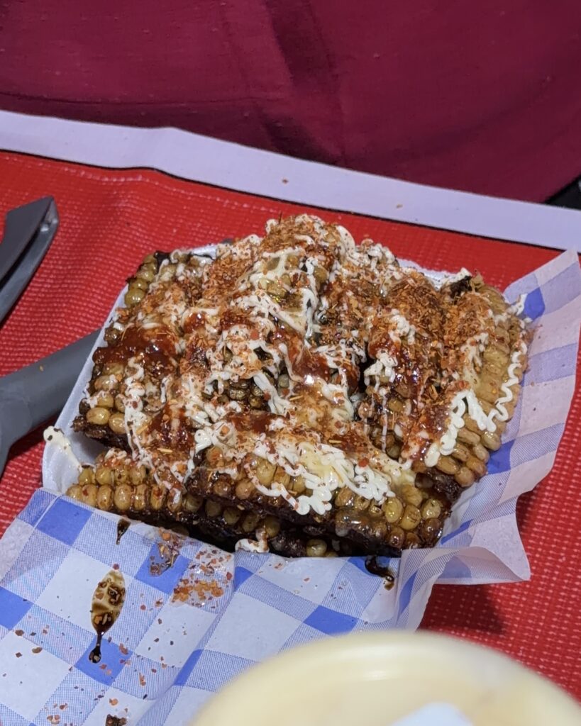 costillas de elote con salsas de habanero