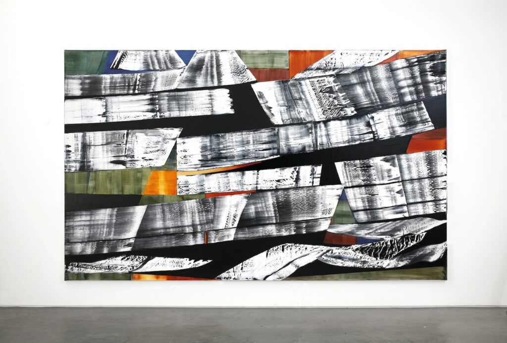 Kailash del artista Ricardo Mazal en CASUL.