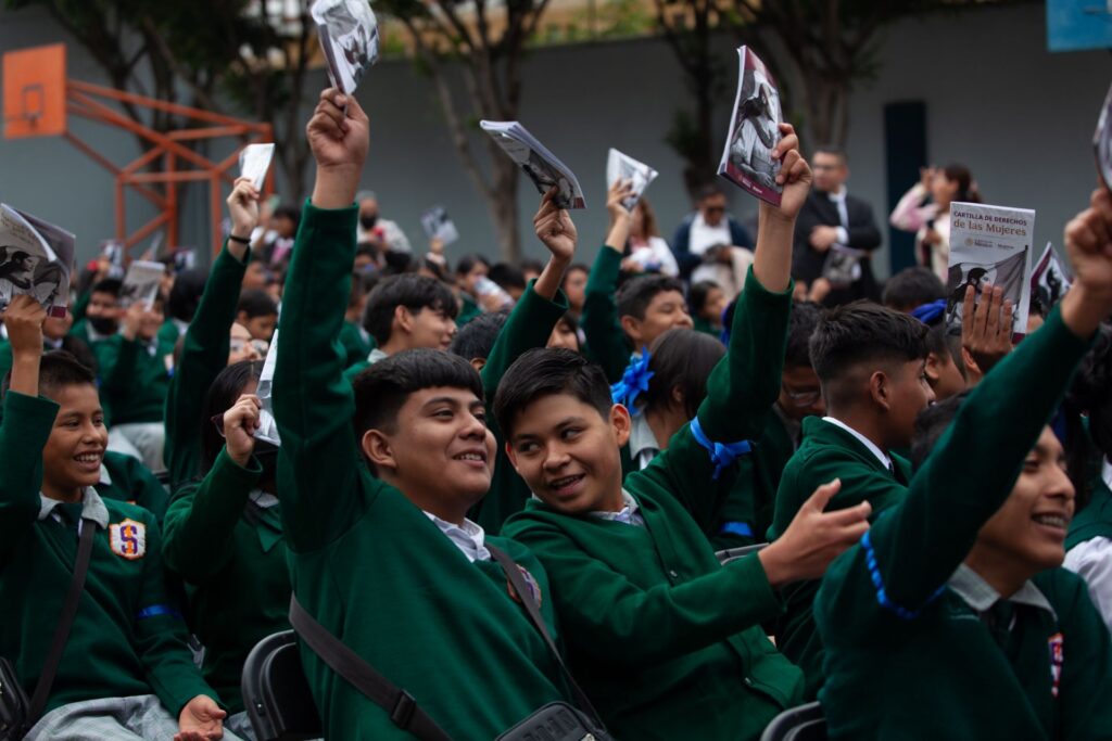 Modifican calendario escolar de la SEP