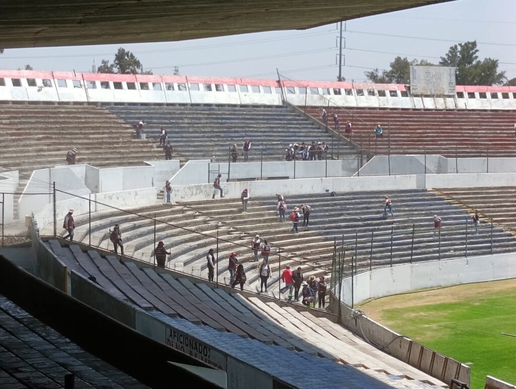 Remodelación del Estadio Neza 86