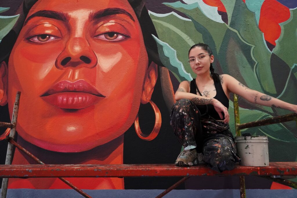 Mural "Guardianas de la Tierra"
