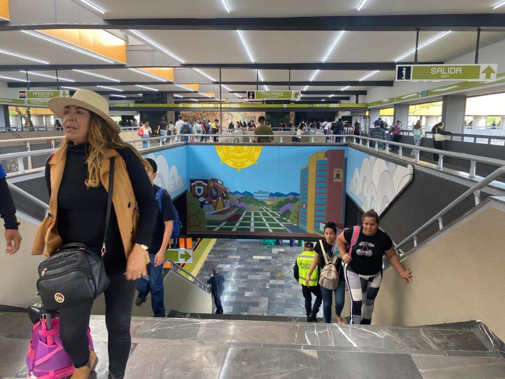 Murales de Metro Universidad