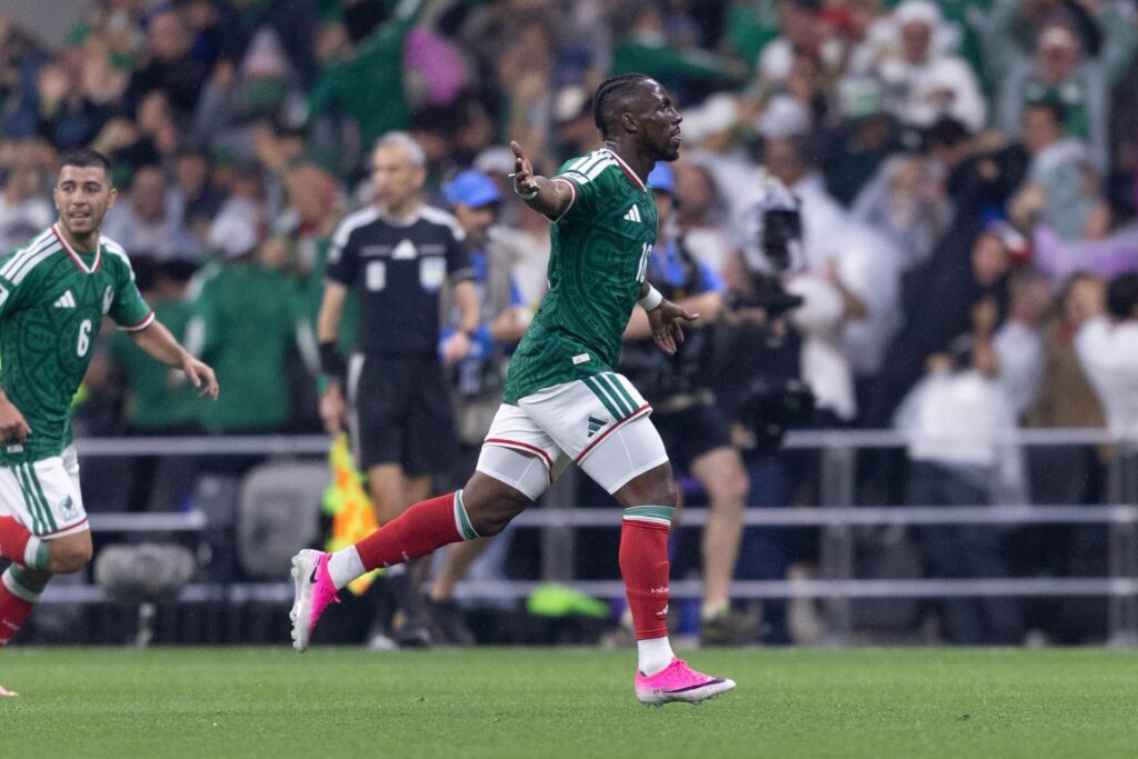 Partido de México vs Inglaterra