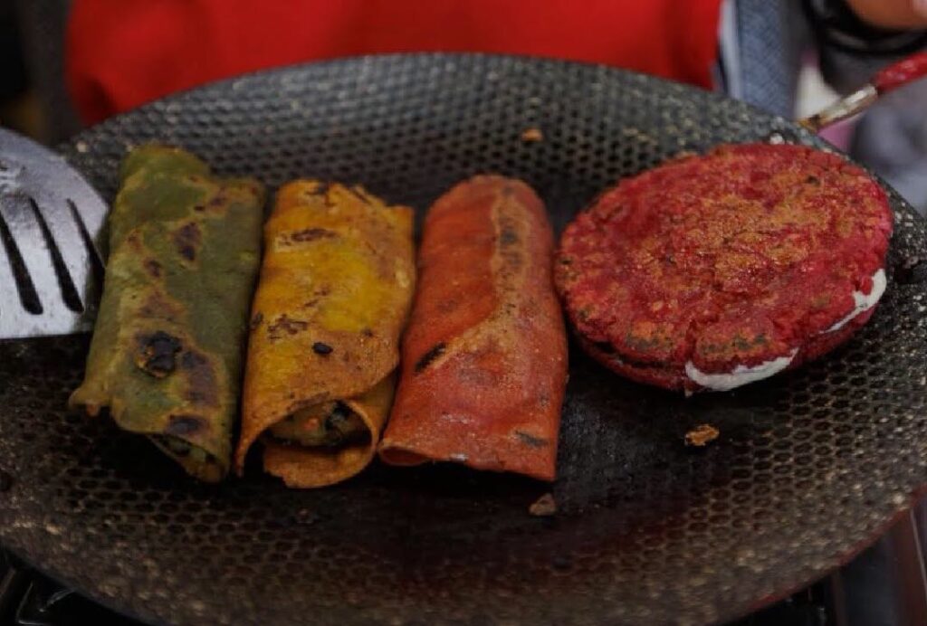 Tacos y gorditas en Los Pinos