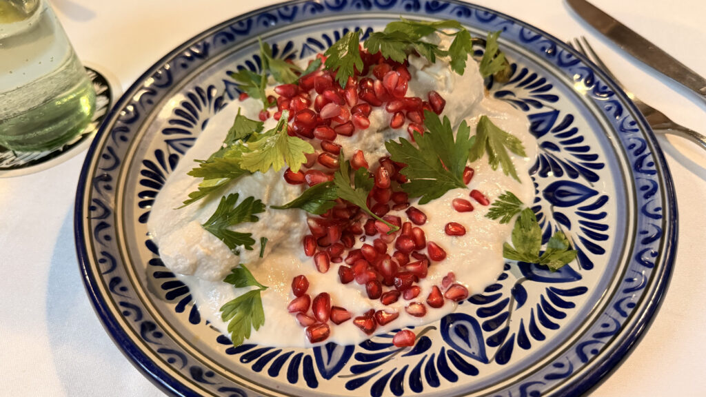Chiles en nogada en CDMX que vale la pena probar