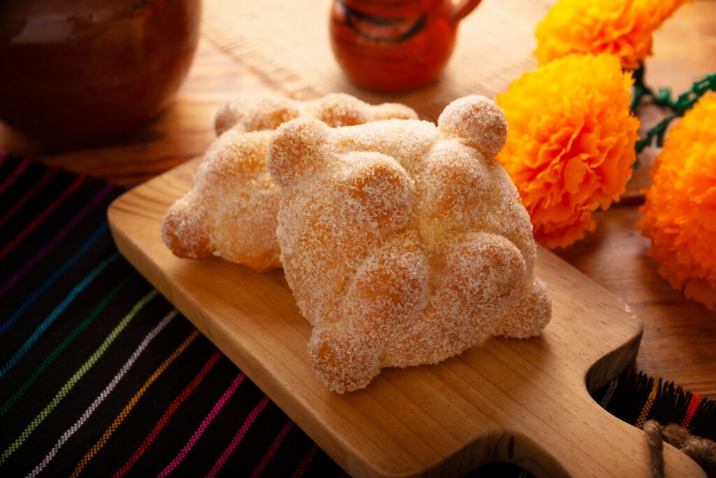 Lánzate por un pan de muerto. 