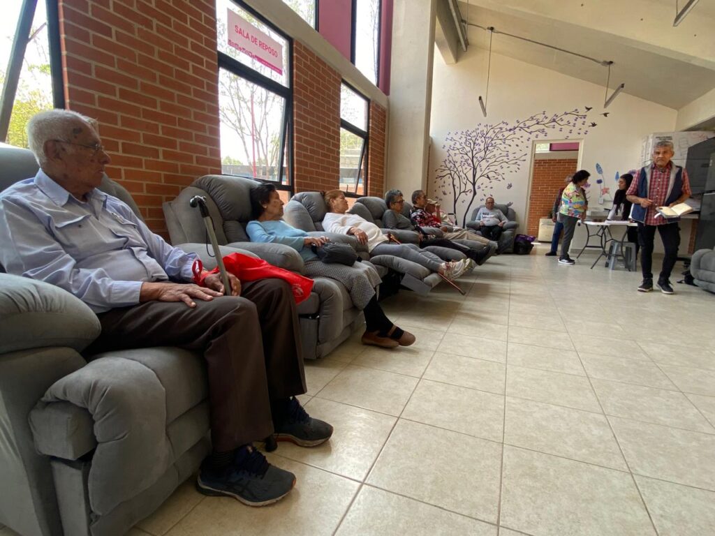Casas de Día para Adultos Mayores