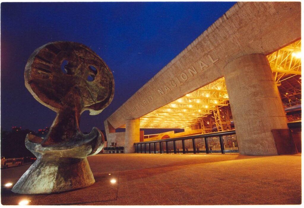 fachada del auditorio nacional de CDMX