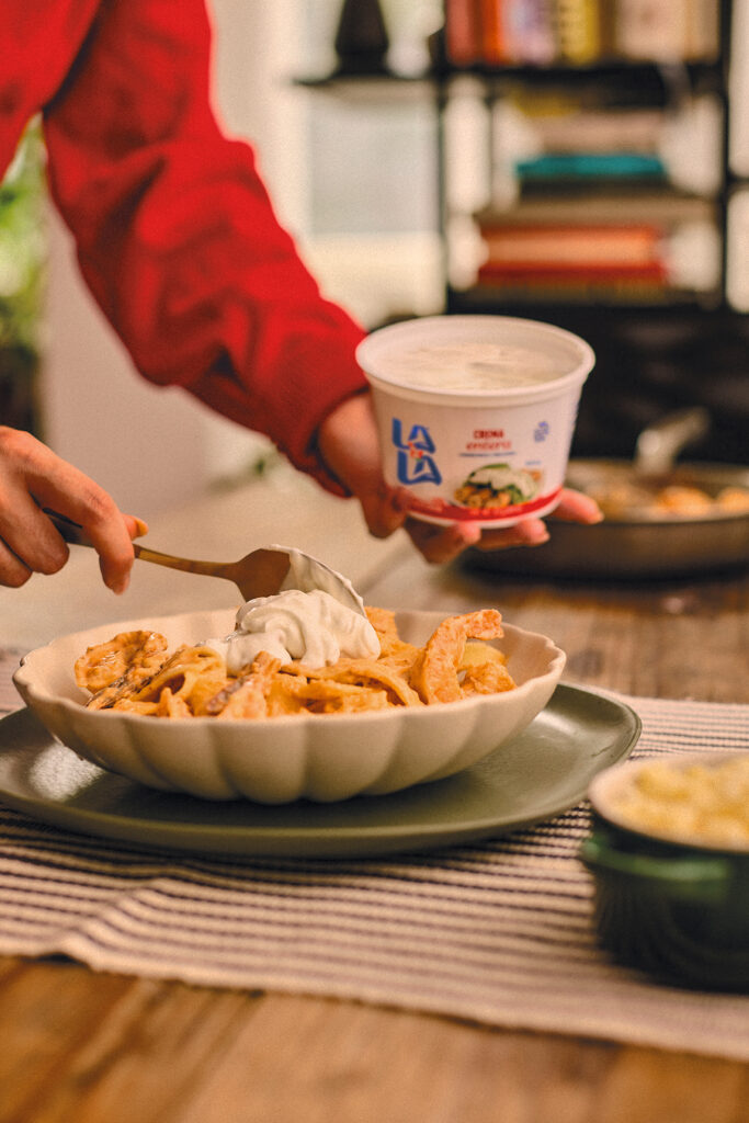 queso y crema lala
