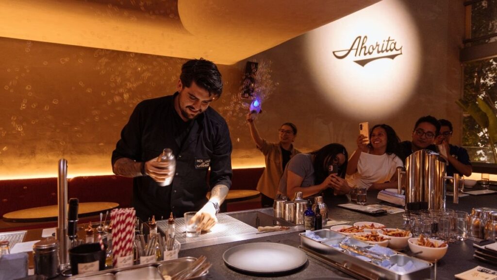 ahorita cantina