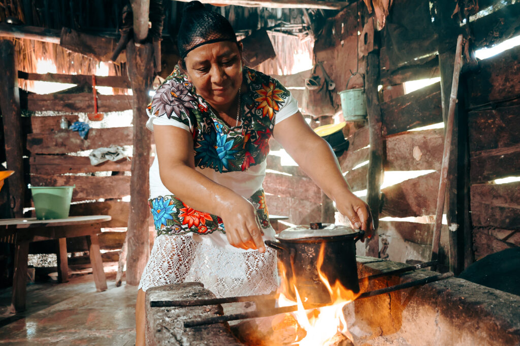 Festival Quintana Roo en Los Pinos