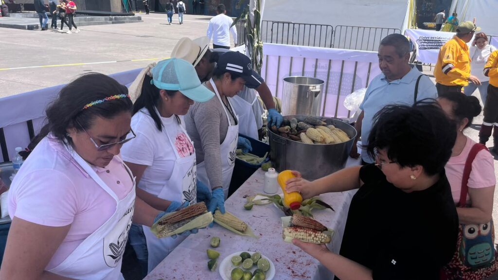 Gran Elotiza Nacional en el Zócalo