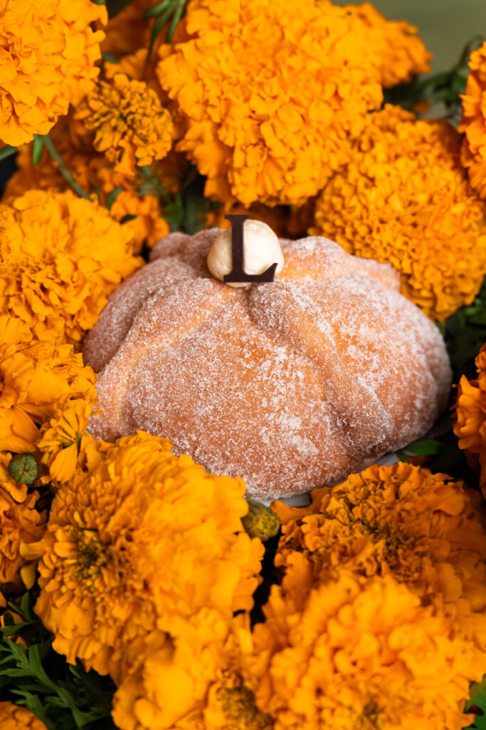 pan de muerto de laduree