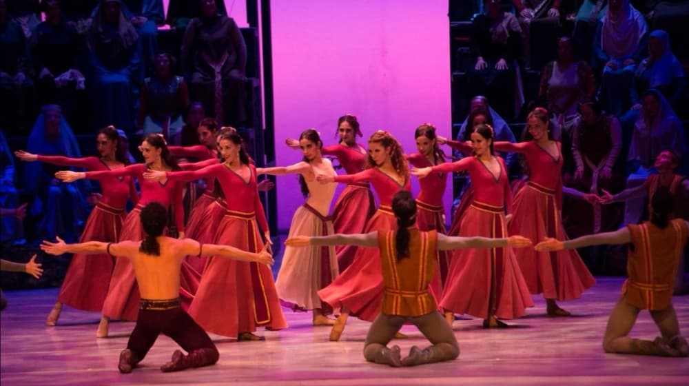 carmina burana en línea