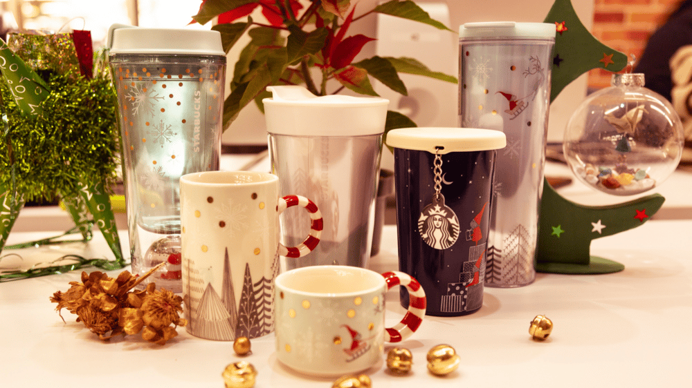 regalos navideños en Starbucks