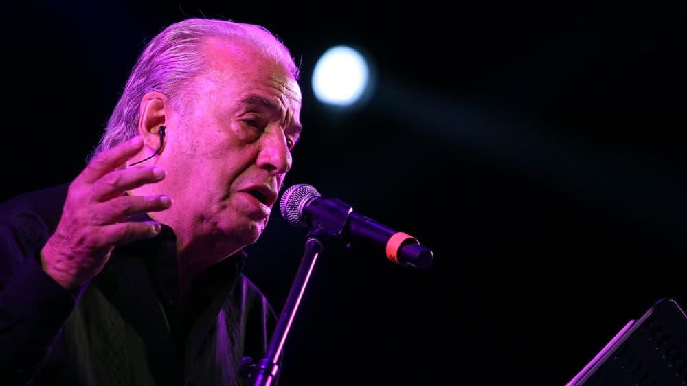 Suenan de nuevo los radioteatros de Óscar Chávez