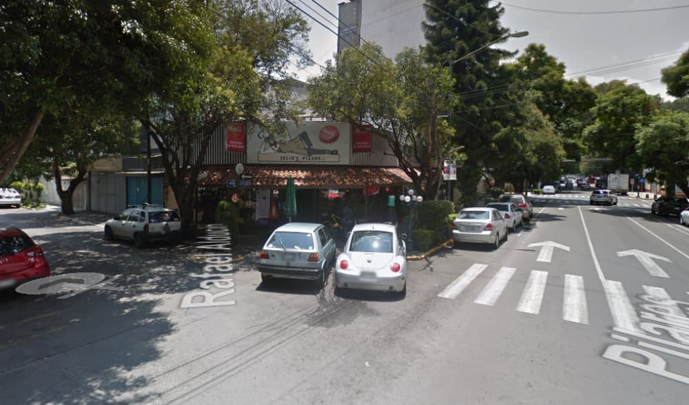 asalto en una pizzería