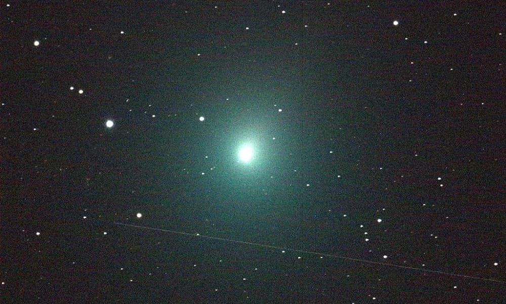 ¿Es un pájaro? ¿Es Santa Claus? Mira hoy el Cometa de la Navidad