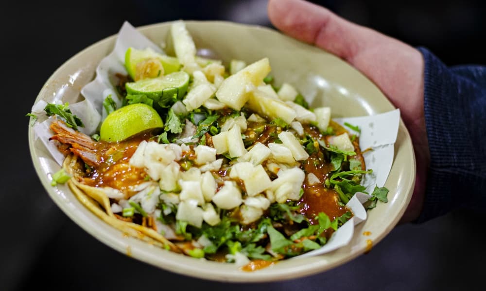 BUFFET DE TACOS AL PASTOR EN HILTON