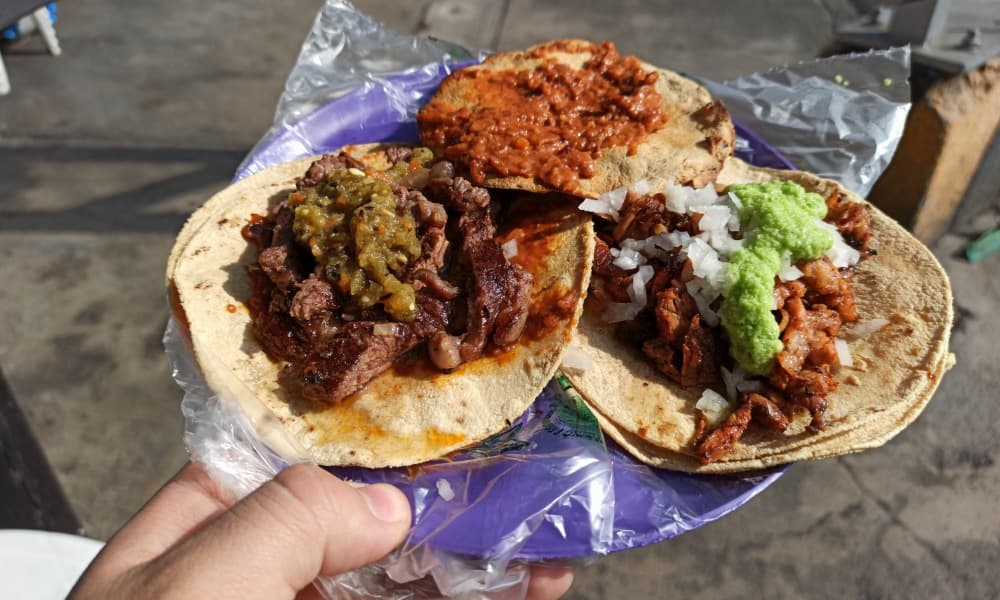 EL CHILANGO HAMBRIENTO