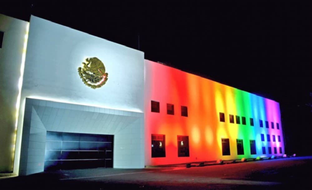 Los Pinos por dentro