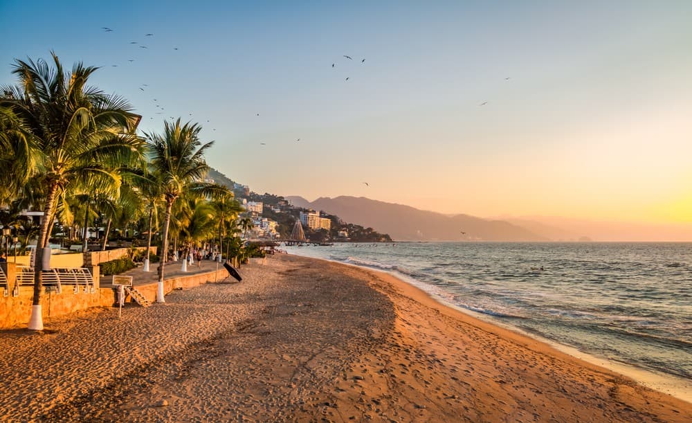 AISLAMIENTO OBLIGATORIO PARA VACACIONAR