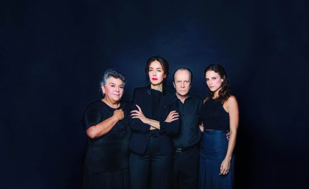 obra después de casa de muñecas