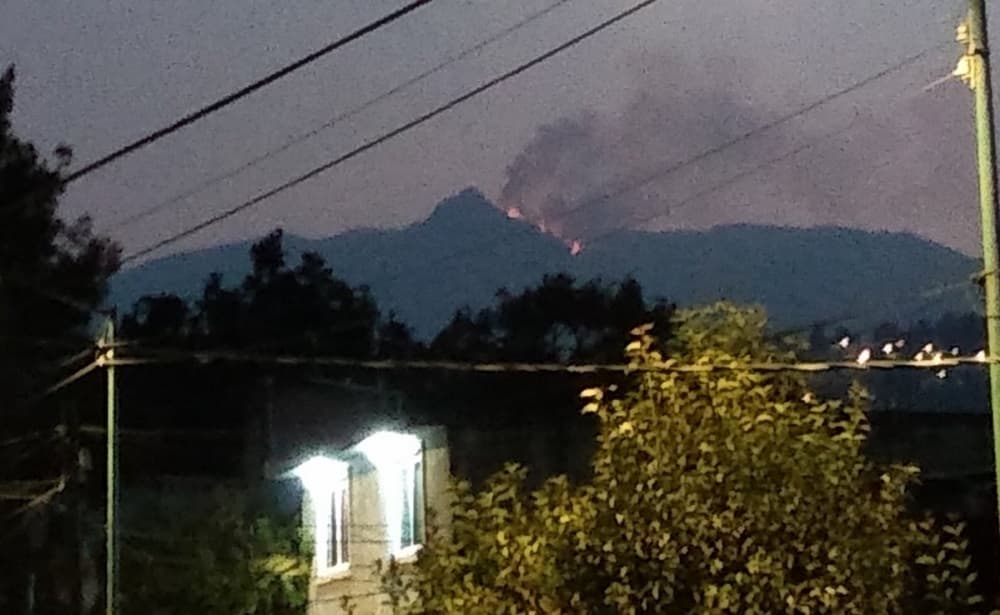 Reportan incendio en el Pico del Águila del Ajusco