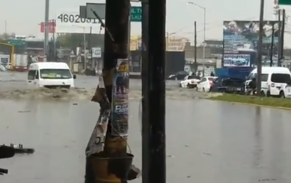 Suspenden servicio en una línea del Mexibús por la lluvia