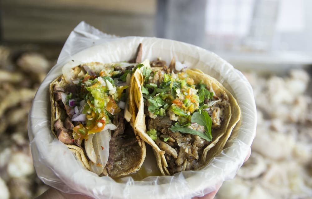 tacos de tripa de Yeshua Tacos