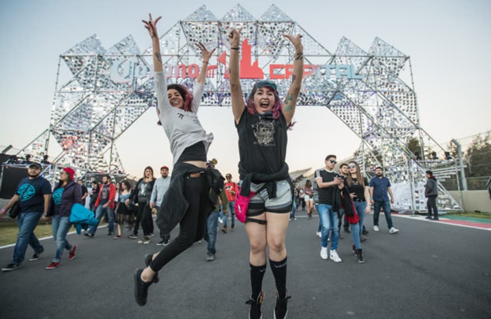 cartel por días del Corona Capital 2018