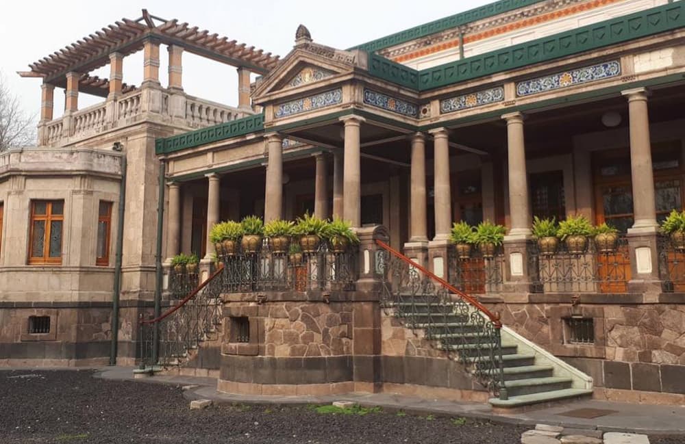 Mansión Rivas Mercado