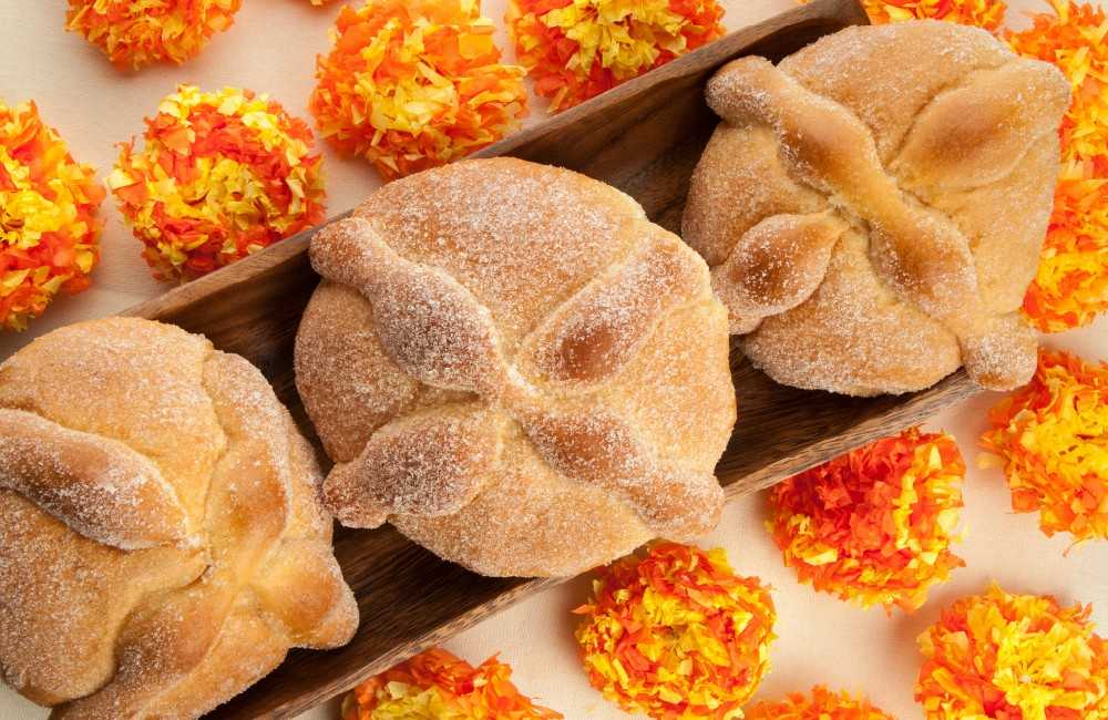 Regalarán pan de muerto en el zócalo de la Ciudad de México.